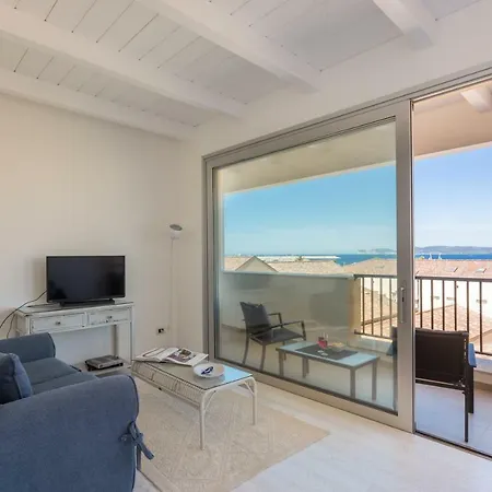 Fiore Penthouse Apartament *